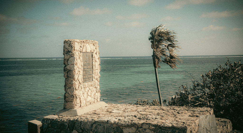 Image #3 - Wreck of the Ten Sails